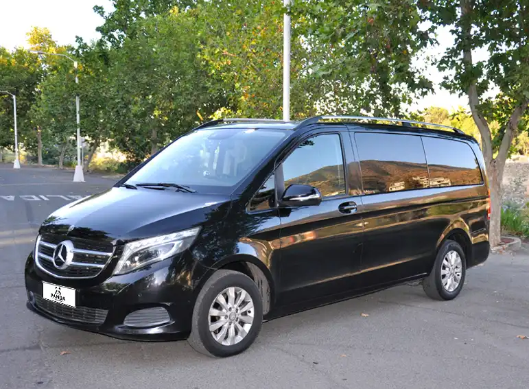 MERCEDEZ BENZ V220