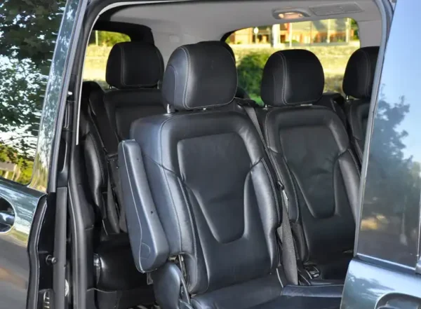 MERCEDEZ BENZ V220